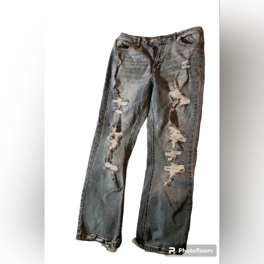 Rue 21 sz 12 distressed Jeans